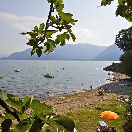 Bella Casa Alla Spiaggia Tronzano Lago Maggiore Εξωτερικό φωτογραφία